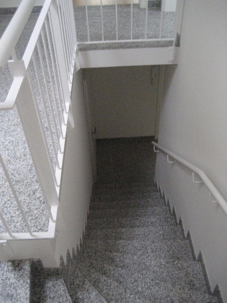 Ansicht 2 Treppenhaus Maisonettewohnung Troisdorf