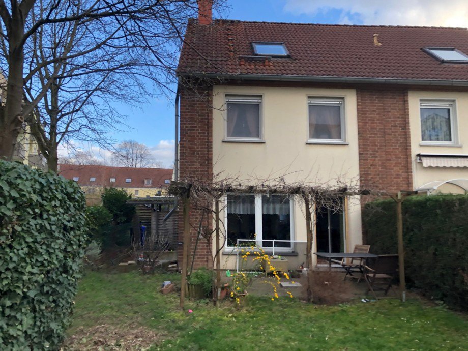 R�ckansicht Einfamilienhaus Wesseling