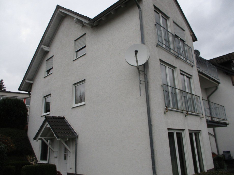 Seitenansicht Etagenwohnung Bergneustadt / Wiedenest