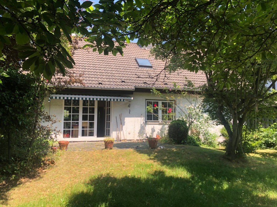 R�ckansicht Einfamilienhaus Sankt Augustin