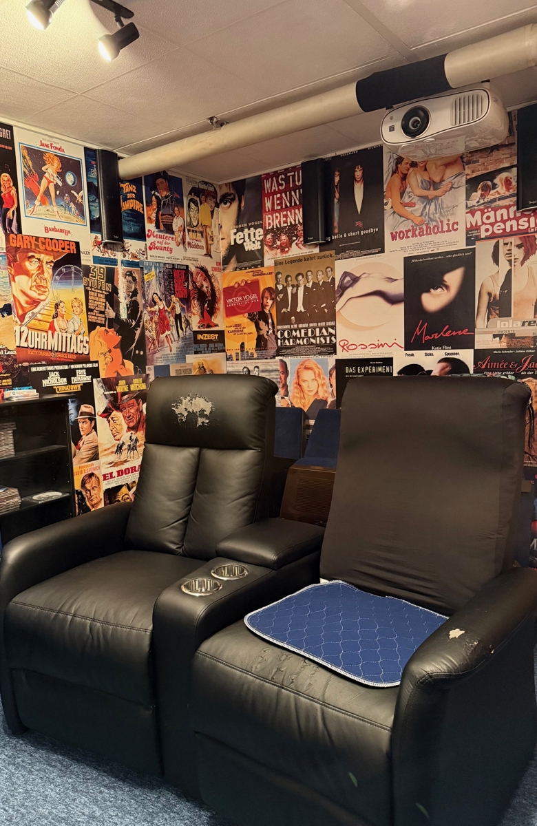 Ansicht Hauskino Bungalow Sankt Augustin