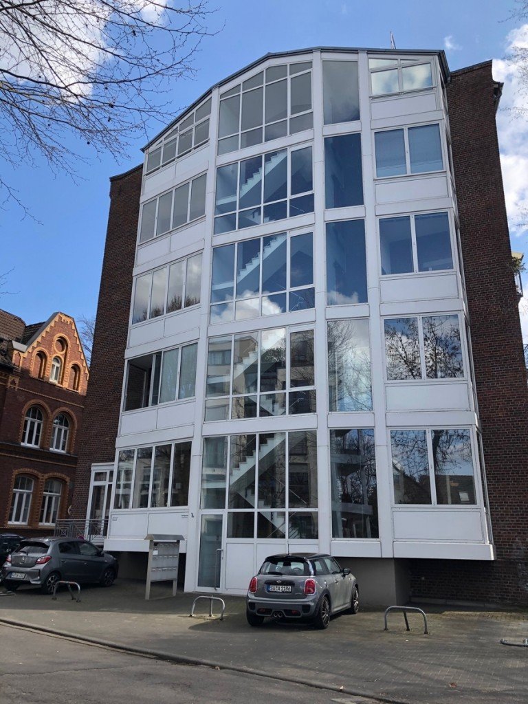 Objektansicht Siegburg - Siegburg Zentrum Etagenwohnung SIEGBURG-INNENSTADT in TOP LAGE, 2-3-Zi. Whg mit ca. 72 m� Wfl., Kfz-Stellplatz und mit Wintergarten