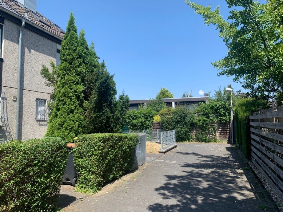 Weg zum haus Reihenhaus Sankt Augustin