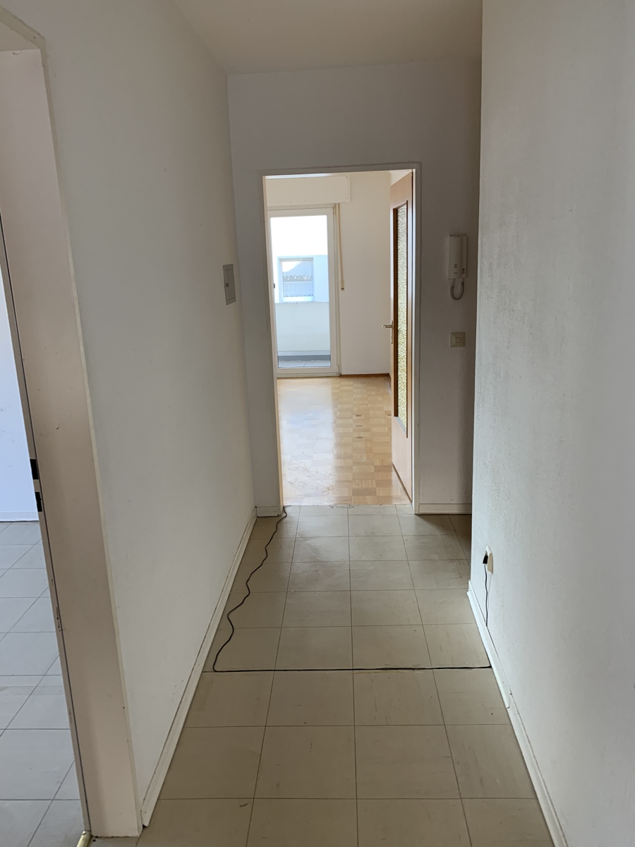 Wohnungsflur Etagenwohnung Siegburg