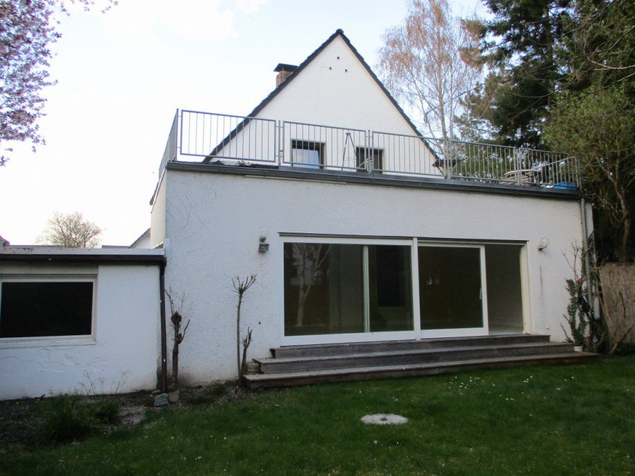 Haus/ -R�ckansicht Erdgeschosswohnung Sankt Augustin