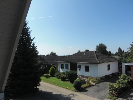 Blick vom Balkon OG Doppelhaush�lfte Hennef