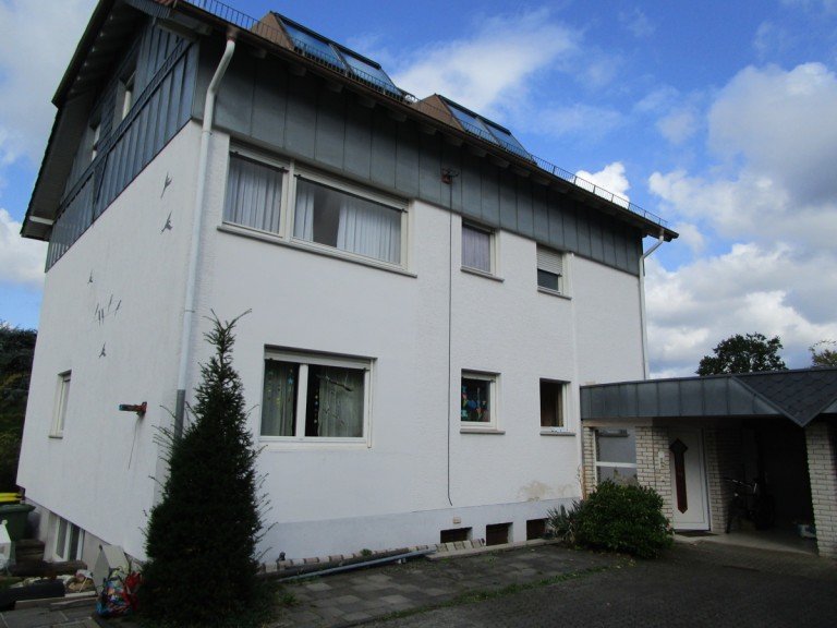 Hausansicht Bad Honnef - Bad Honnef Zentrum Etagenwohnung BAD HONNEF in ruhiger u. zentraler Lage, 4 Zimmer-ETW im 3 Part.Haus 118 m� Wfl. EBK, Balkon, Keller