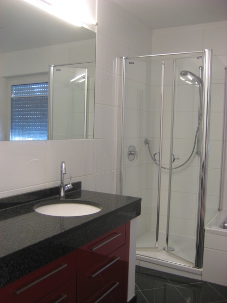 Bad-Duche-WC Doppelhaush�lfte Sankt Augustin