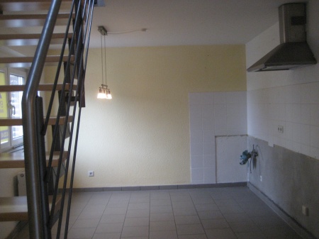 Offene K�che mit Treppenaufgang Maisonettewohnung Sankt Augustin