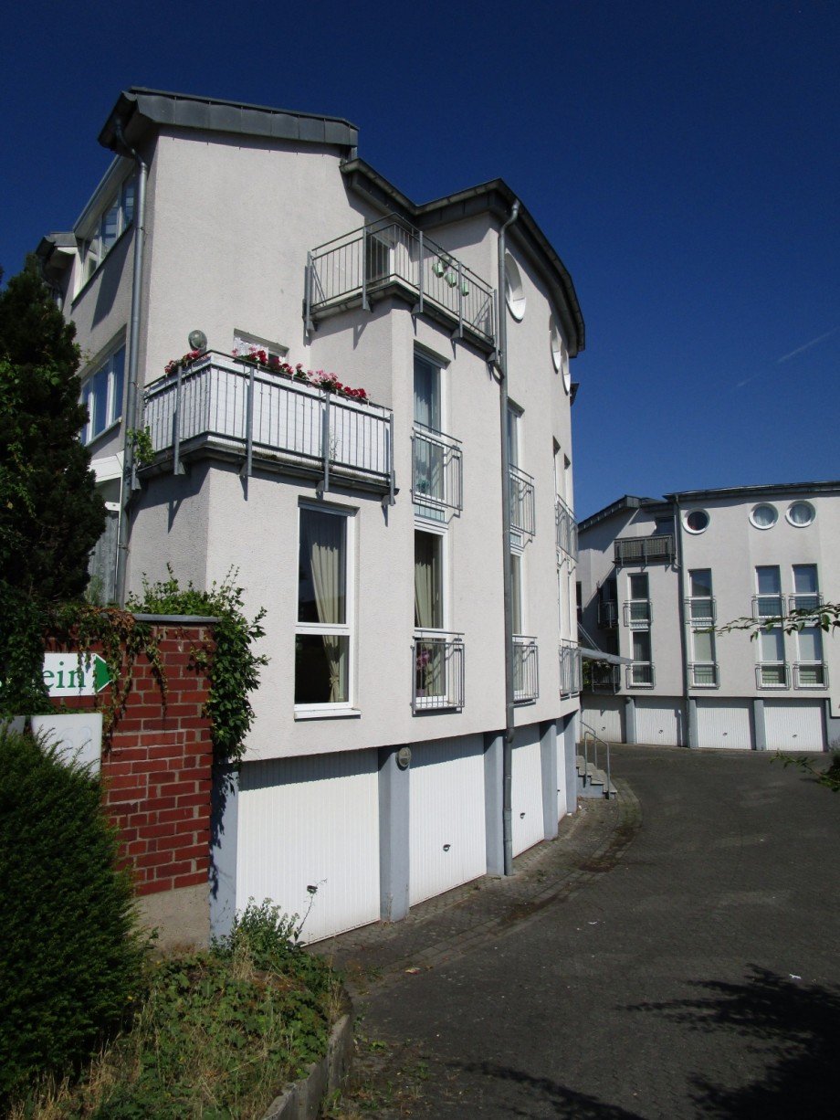 Zufahrt / Innenhof Etagenwohnung Sankt Augustin