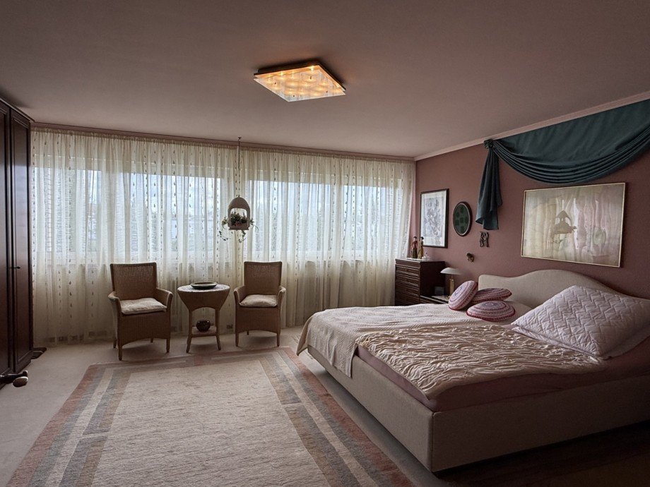 gro�es Elternschlafzimmer Reihenhaus Sankt Augustin