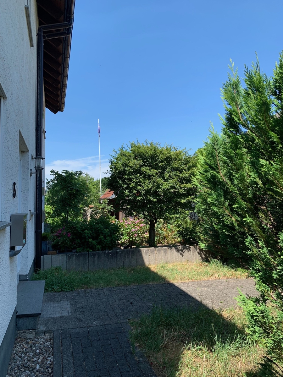 Hauseingang Doppelhaush�lfte Niederkassel