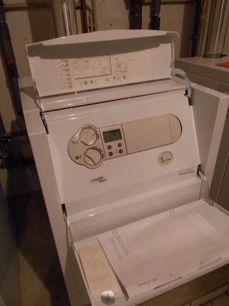 Untergeschoss / eigene Heizung Etagenwohnung Bonn / P�tzchen