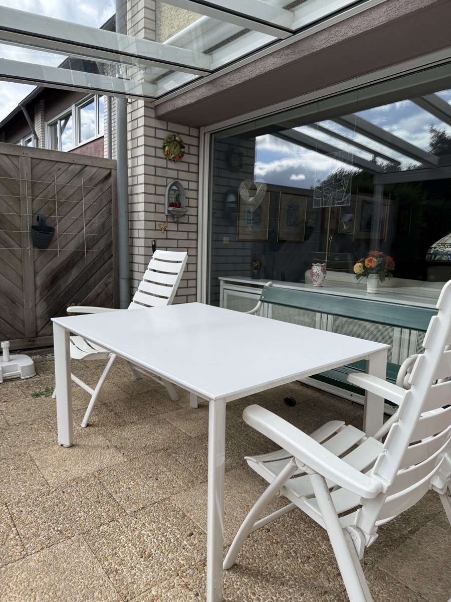 sch�ne �berdachte Terrasse Reihenhaus Sankt Augustin