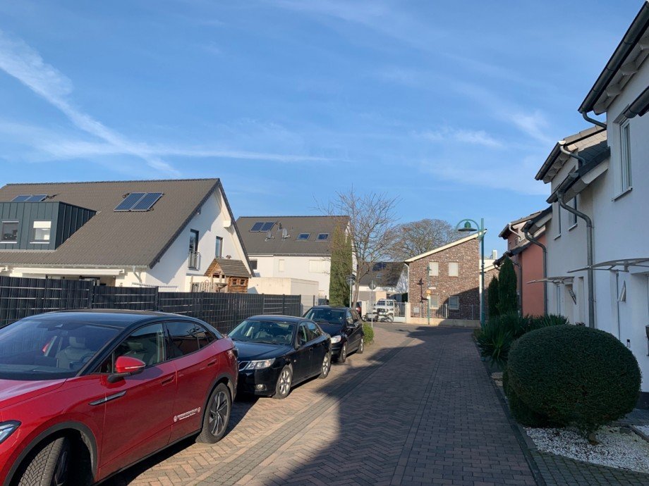 Wohnumgebung Doppelhaush�lfte Niederkassel