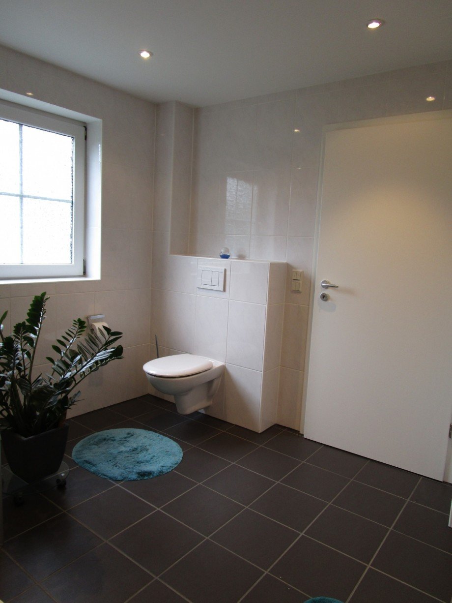 Badezimmer Doppelhaush�lfte Sankt Augustin / Niederpleis
