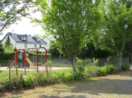 Spielplatz hinter dem Haus Reihenmittelhaus Sankt Augustin
