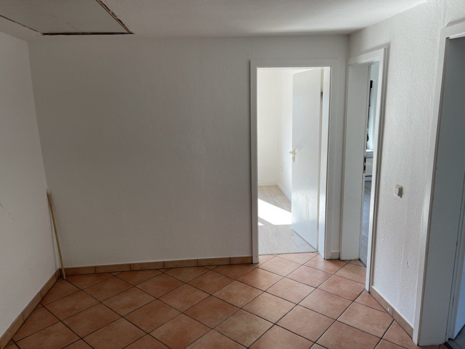 Diele Etagenwohnung Lohmar / Birk