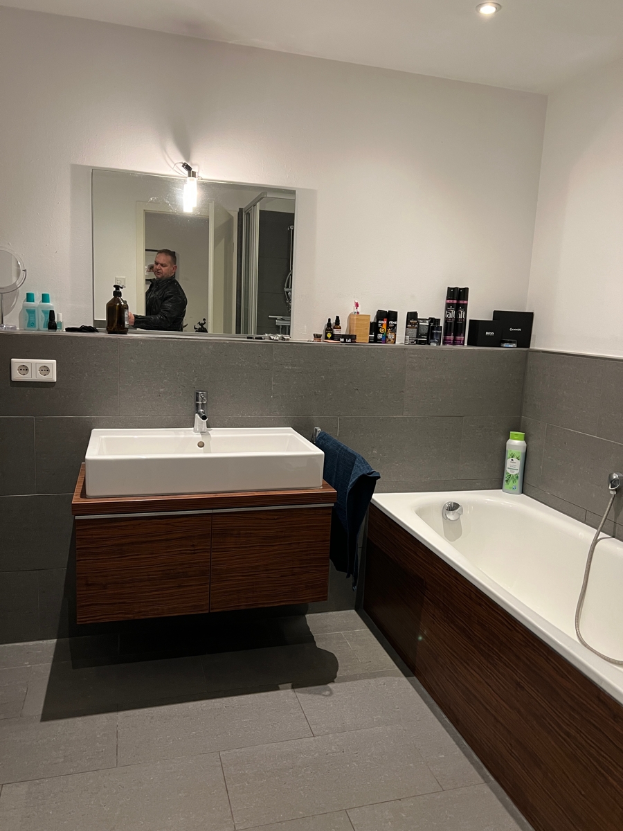 Bad Erdgeschosswohnung Hennef (Sieg)