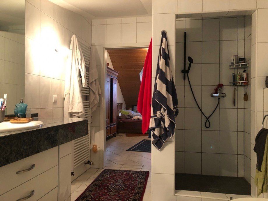 Ansicht Badezimmer Etagenwohnung Bonn