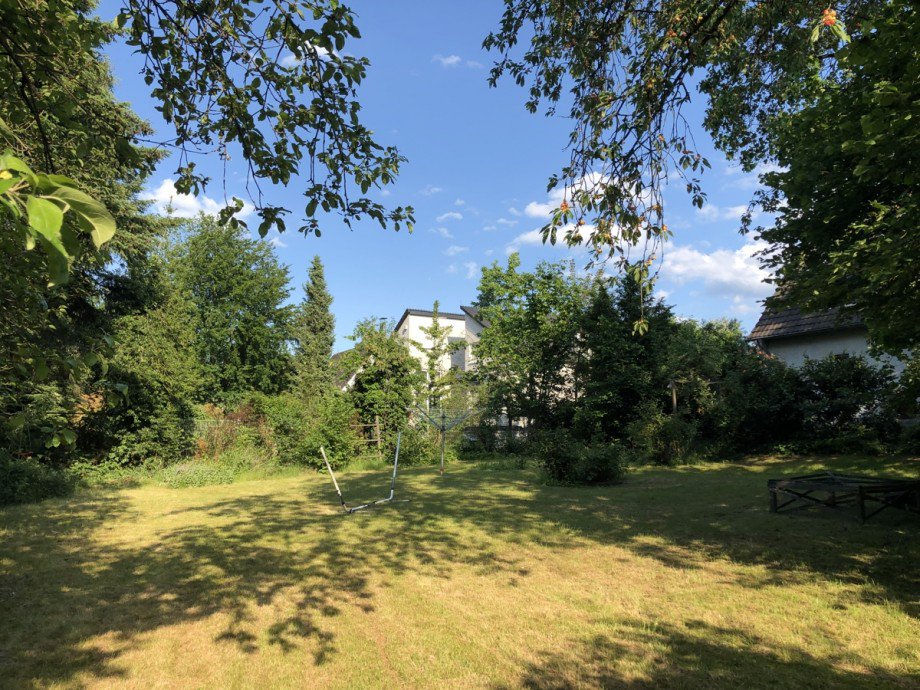 Garten Zweifamilienhaus Sankt Augustin