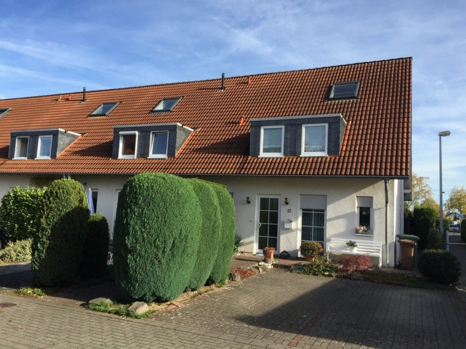Haus mit Stellpl�tzen Reiheneckhaus Sankt Augustin