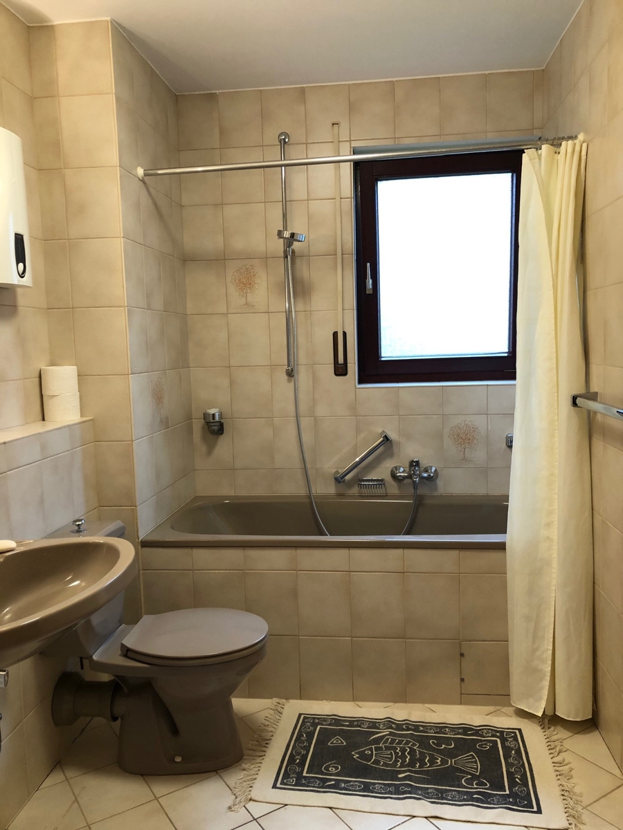 Bad Etagenwohnung Sankt Augustin