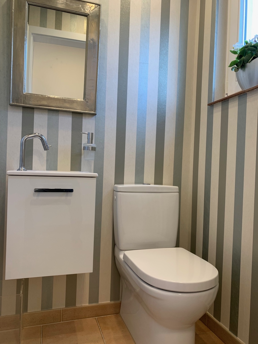 G�ste-WC Reihenhaus Niederkassel