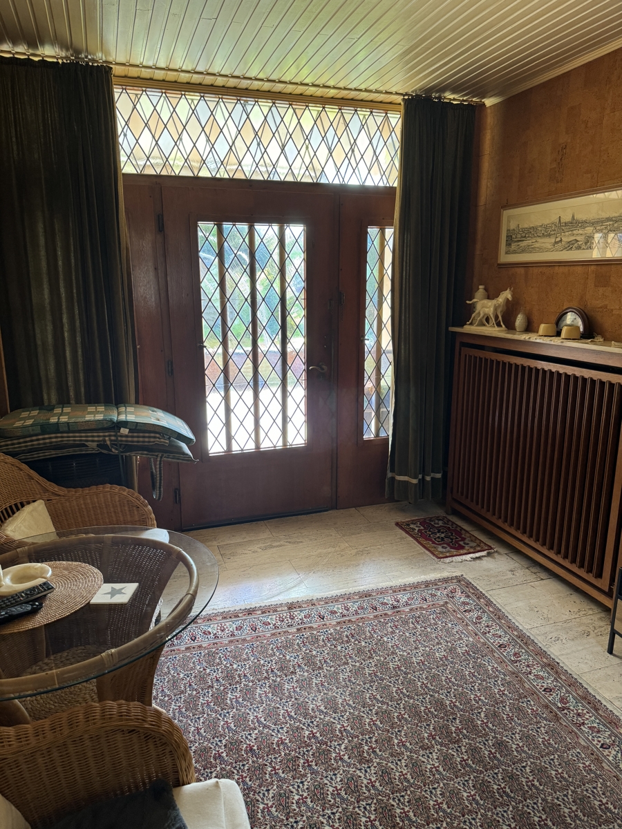 Eingangsbereich Zweifamilienhaus R�srath