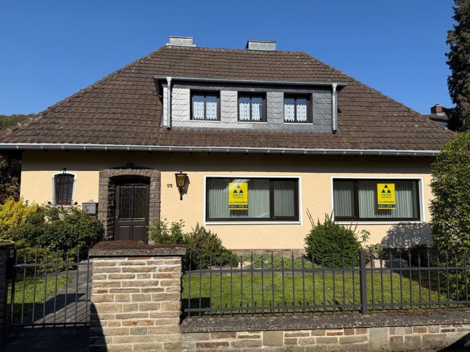 Hausansicht Einfamilienhaus Bonn