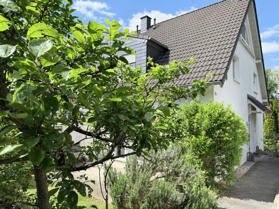 . Doppelhaush�lfte Sankt Augustin