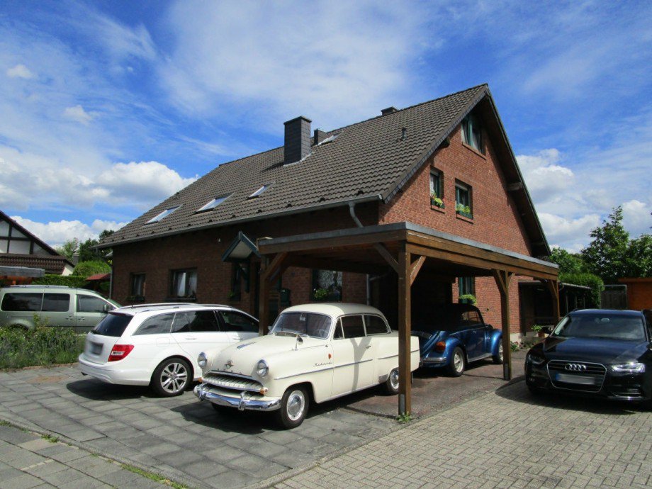 Haus mit Carport Doppelhaush�lfte Sankt Augustin