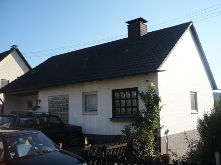 Seitenansicht 2 Haus Eitorf / M�hleip