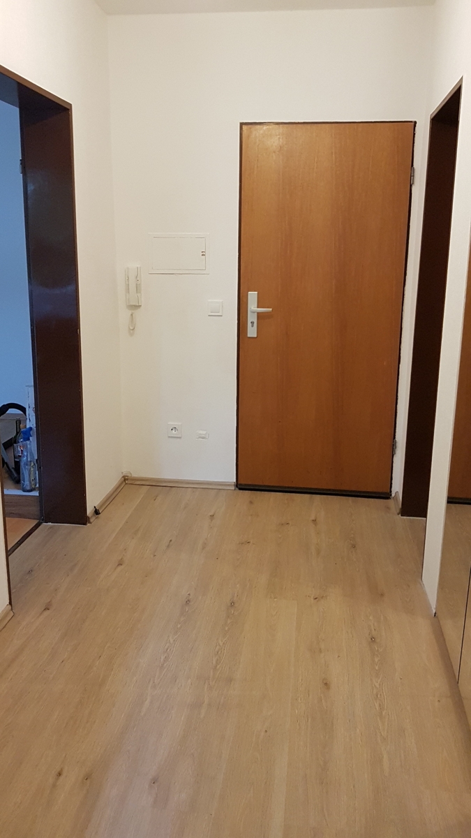 Flur1 Erdgeschosswohnung Bonn