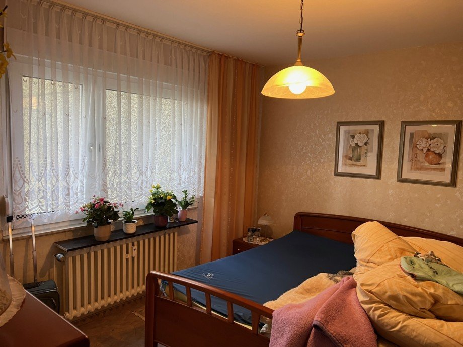 Schlafzimmer 1 Etagenwohnung Sankt Augustin