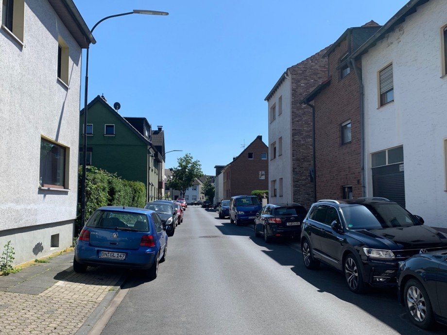 . Zweifamilienhaus Troisdorf