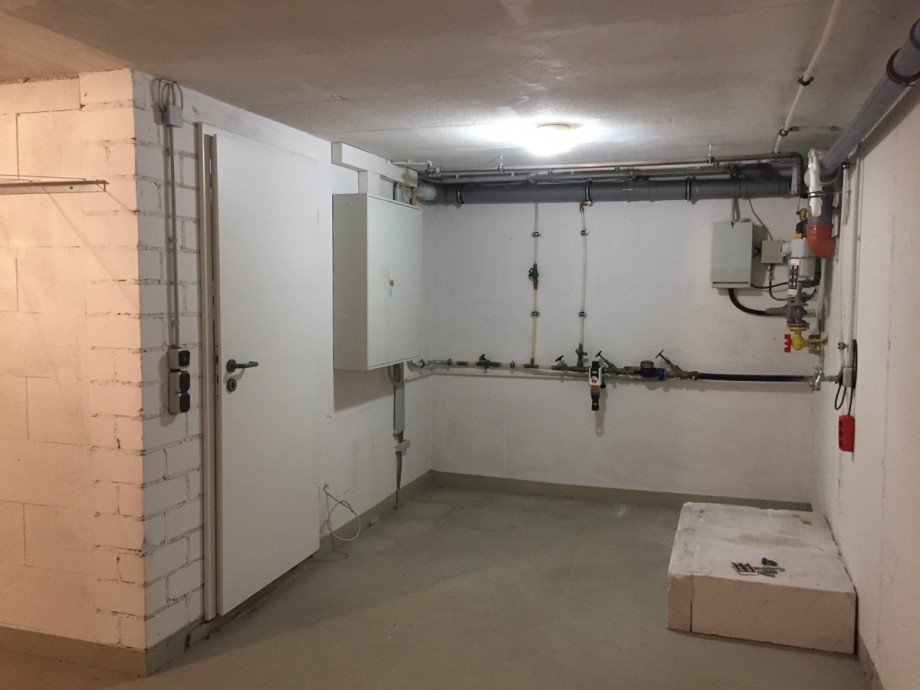 Kellerraum Doppelhaush�lfte Niederkassel