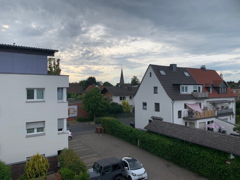 Blick vom Balkon Etagenwohnung Hennef