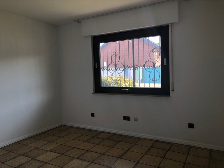 B�ro/Praxisraum im EG Einfamilienhaus Sankt Augustin