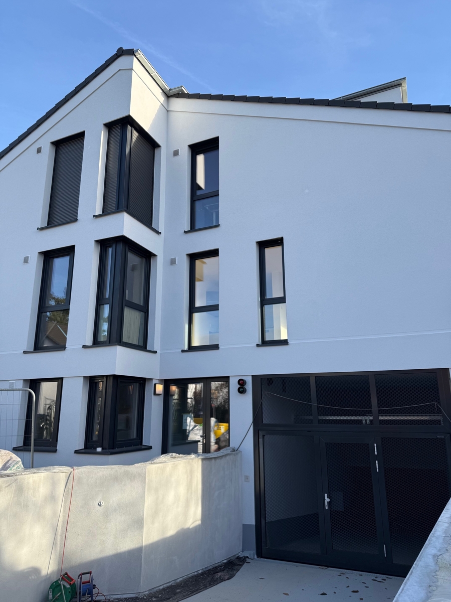 Zufahrt in die Tiefgarage Etagenwohnung Sankt Augustin / Hangelar