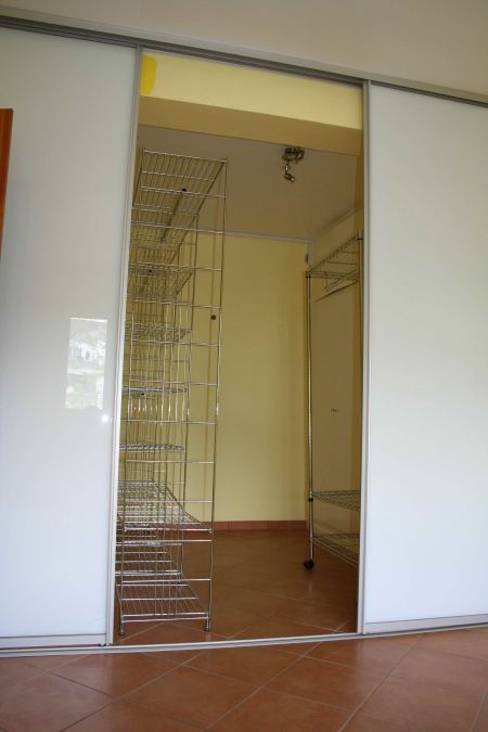 Begehb. Kleiderschrank Etagenwohnung Troisdorf