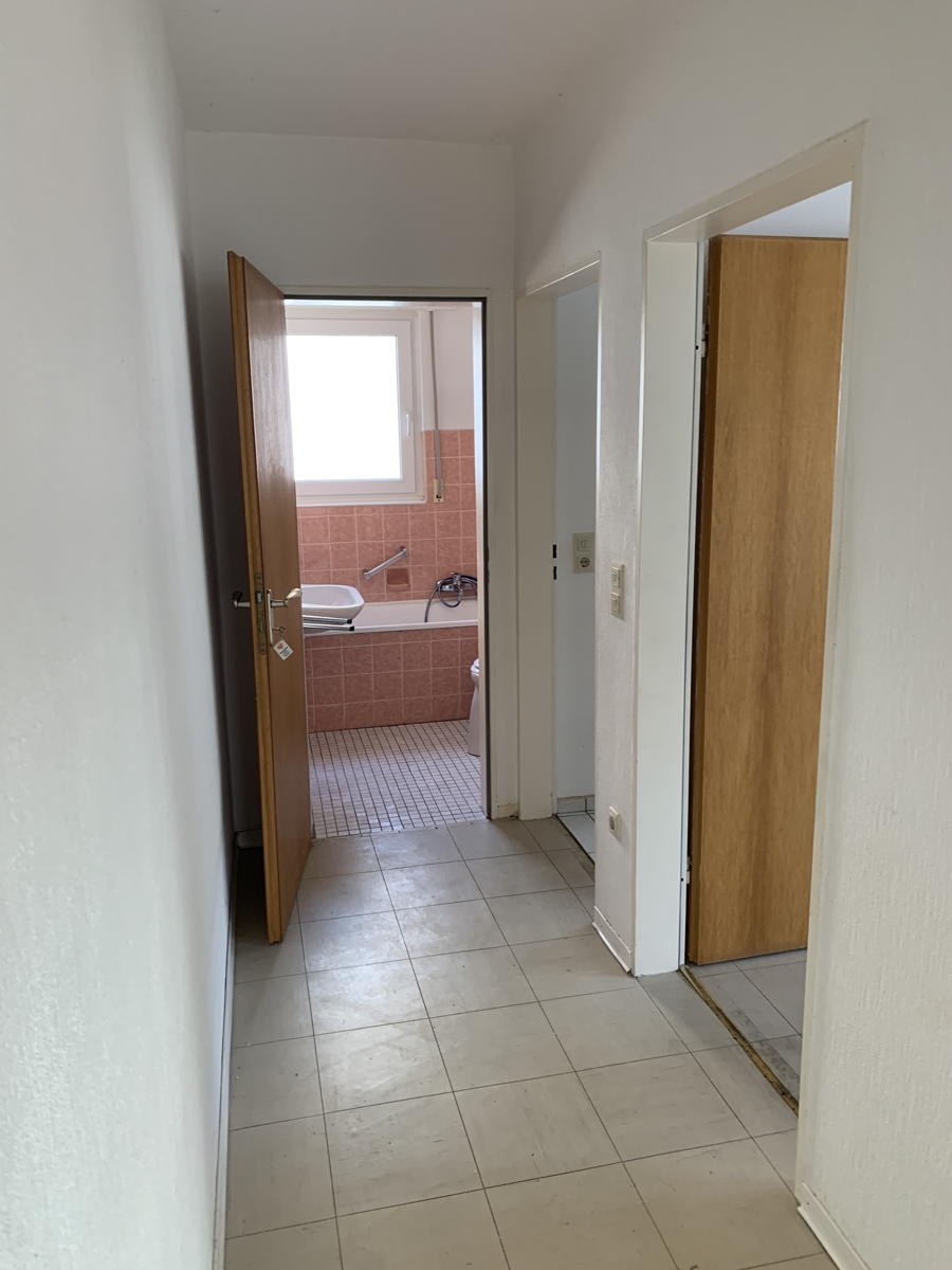 Wohnungsflur Etagenwohnung Siegburg