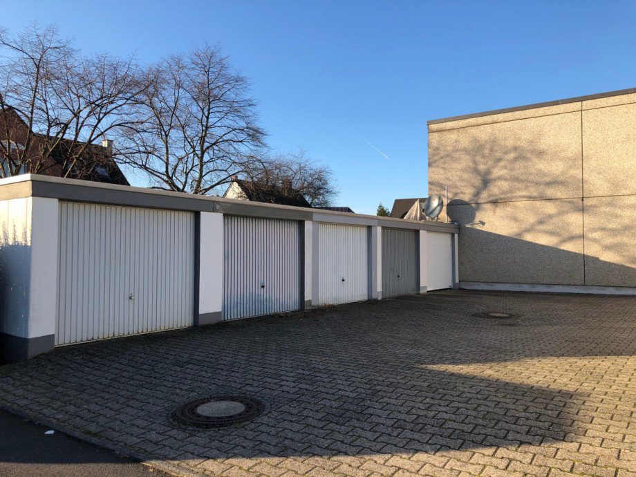 Garagenhof Reihenhaus Troisdorf / Spich