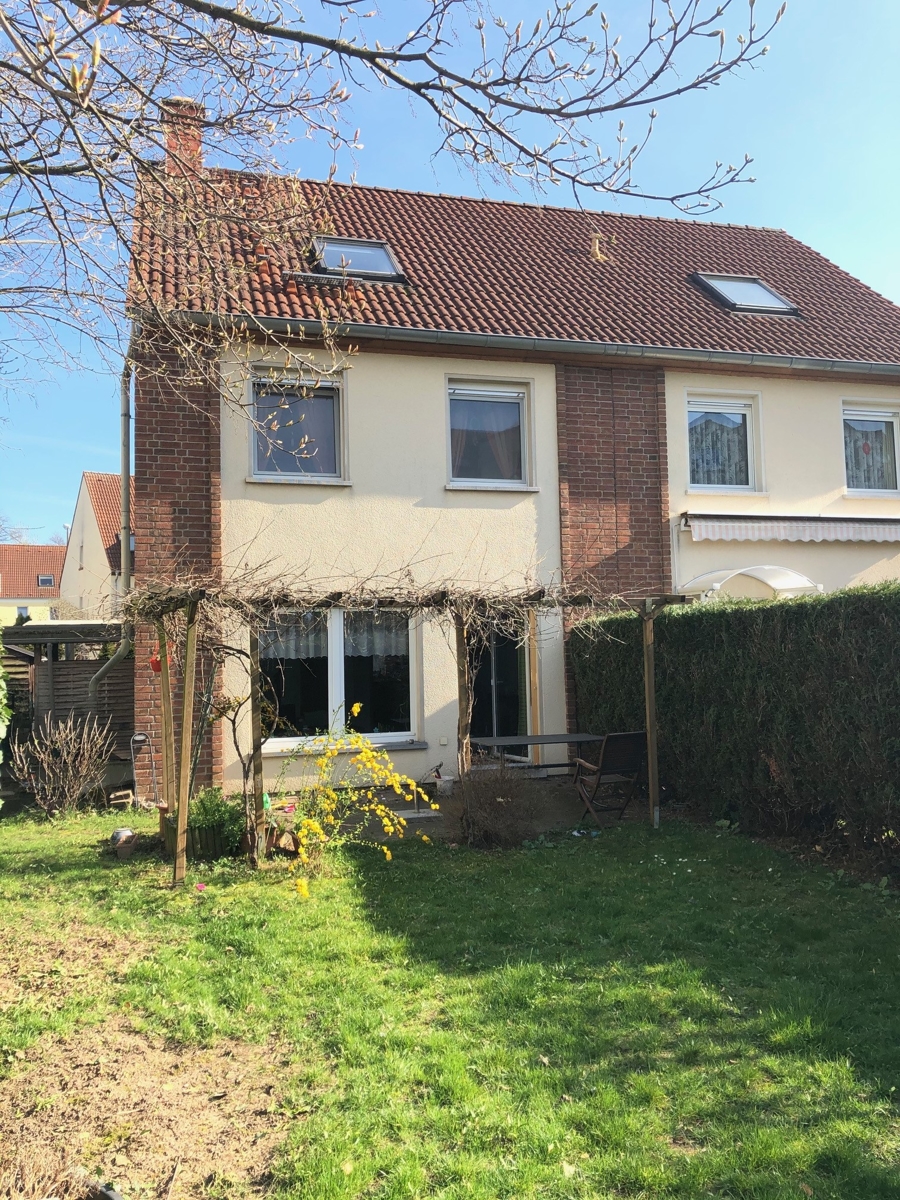 R�ckansicht Einfamilienhaus Wesseling