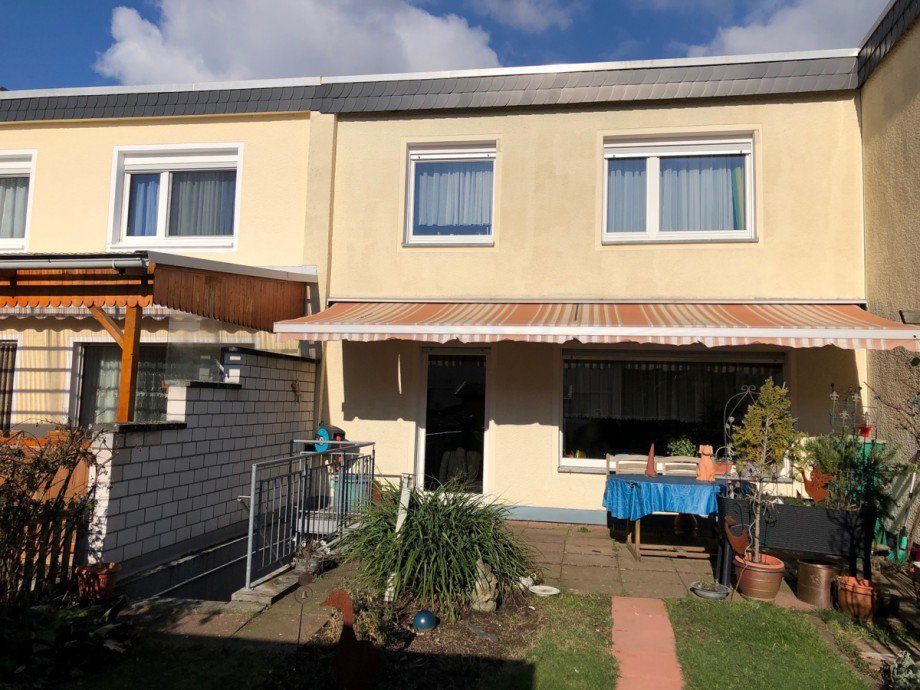 Ansicht Garten mit Terrasse Einfamilienhaus Sankt Augustin