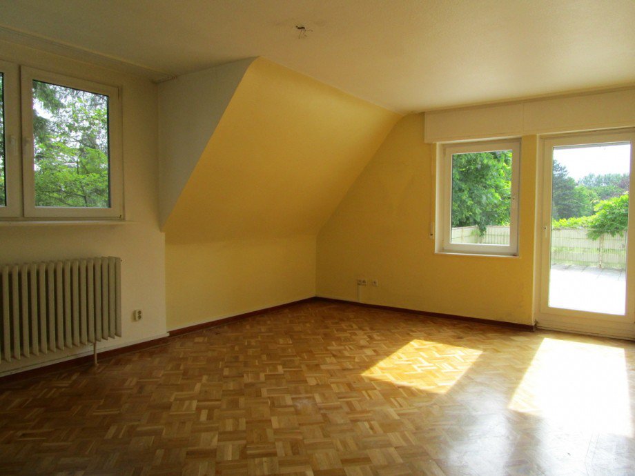 Wohn,- Esszimmer im OG Zweifamilienhaus Sankt Augustin