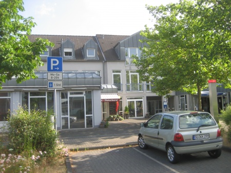 Parkpl�tze Sankt Augustin B�rofl�che SANKT AUGUSTIN, Ladenlokal / B�ro / Verkaufsfl�che, ca. 60 m� in sch�ner Lage mit guter Anbindung