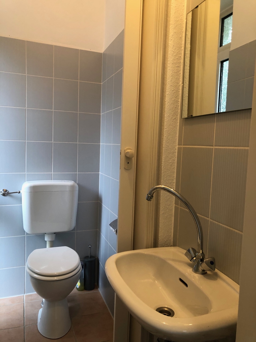 separates WC B�rofl�che Sankt Augustin