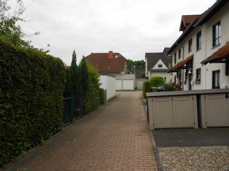 Zuweg Reihenmittelhaus Sankt Augustin