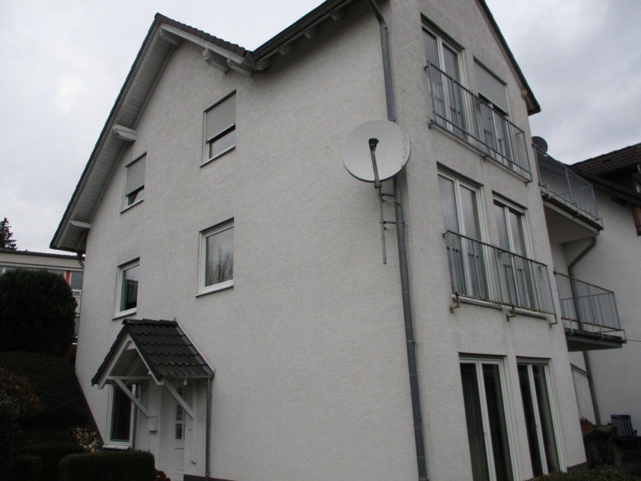 Seitenansicht Etagenwohnung Bergneustadt / Wiedenest